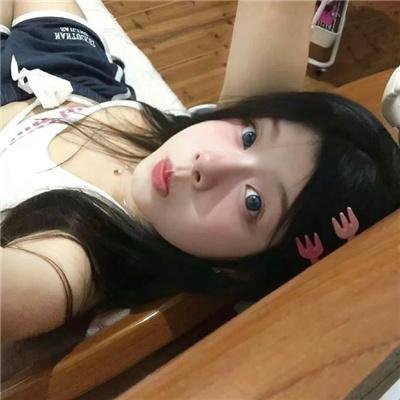 红。白。蓝