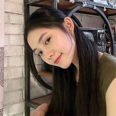 两只小猫的故事